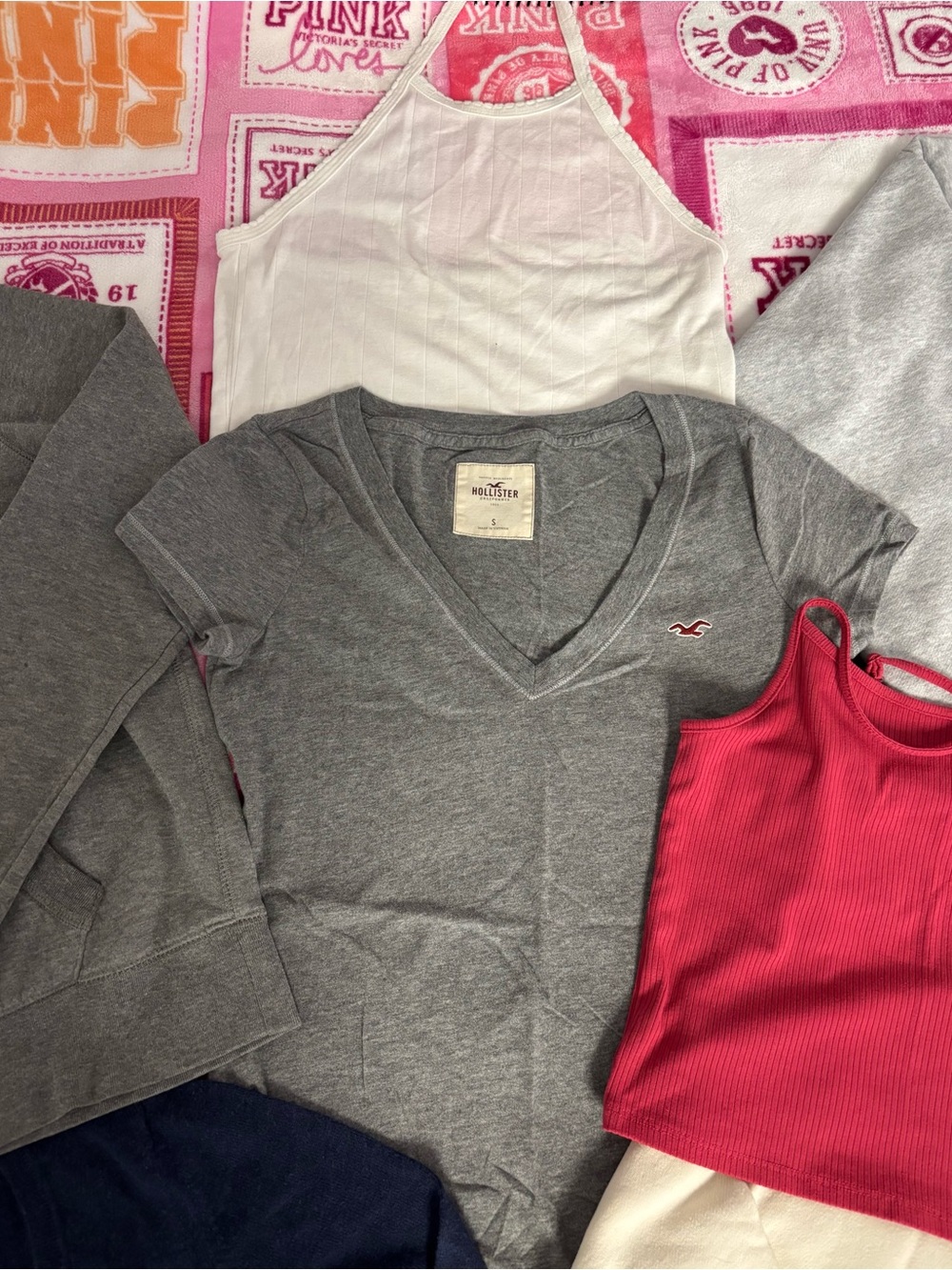 Tops bundle!! - Picture 2 of 4